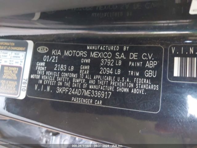 Photo 8 VIN: 3KPF24AD7ME336917 - KIA FORTE 