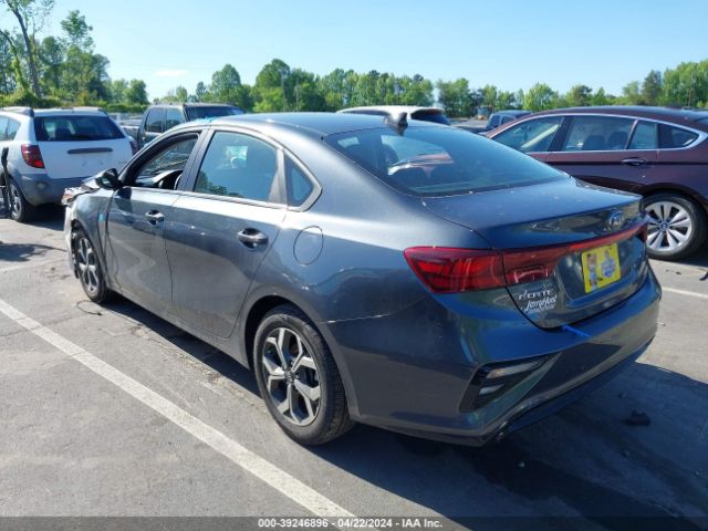 Photo 2 VIN: 3KPF24AD7ME349747 - KIA FORTE 