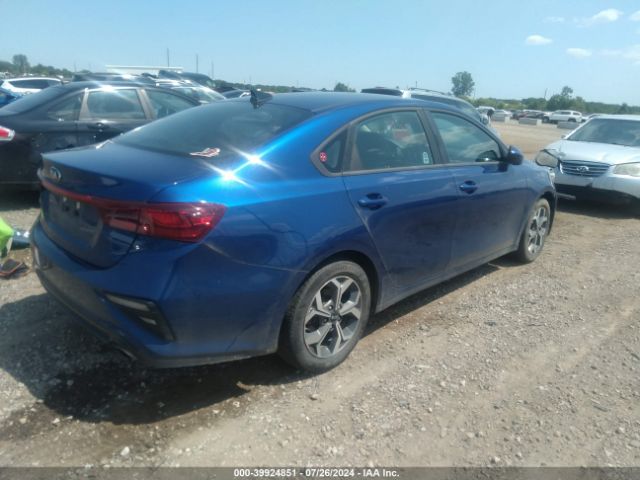 Photo 3 VIN: 3KPF24AD7ME354592 - KIA FORTE 