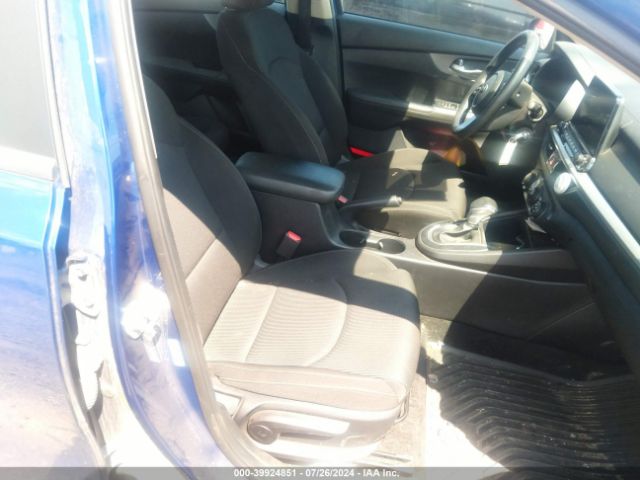 Photo 4 VIN: 3KPF24AD7ME354592 - KIA FORTE 