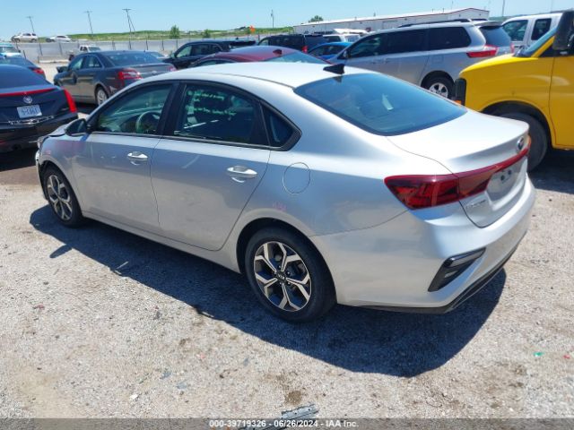 Photo 2 VIN: 3KPF24AD7ME381162 - KIA FORTE 