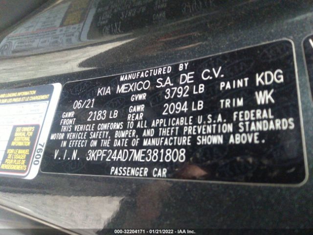 Photo 8 VIN: 3KPF24AD7ME381808 - KIA FORTE 