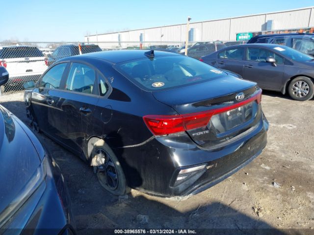 Photo 2 VIN: 3KPF24AD7ME384093 - KIA FORTE 