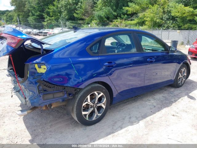 Photo 3 VIN: 3KPF24AD7ME385213 - KIA FORTE 