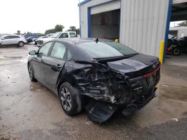 Photo 2 VIN: 3KPF24AD7ME390475 - KIA FORTE FE 