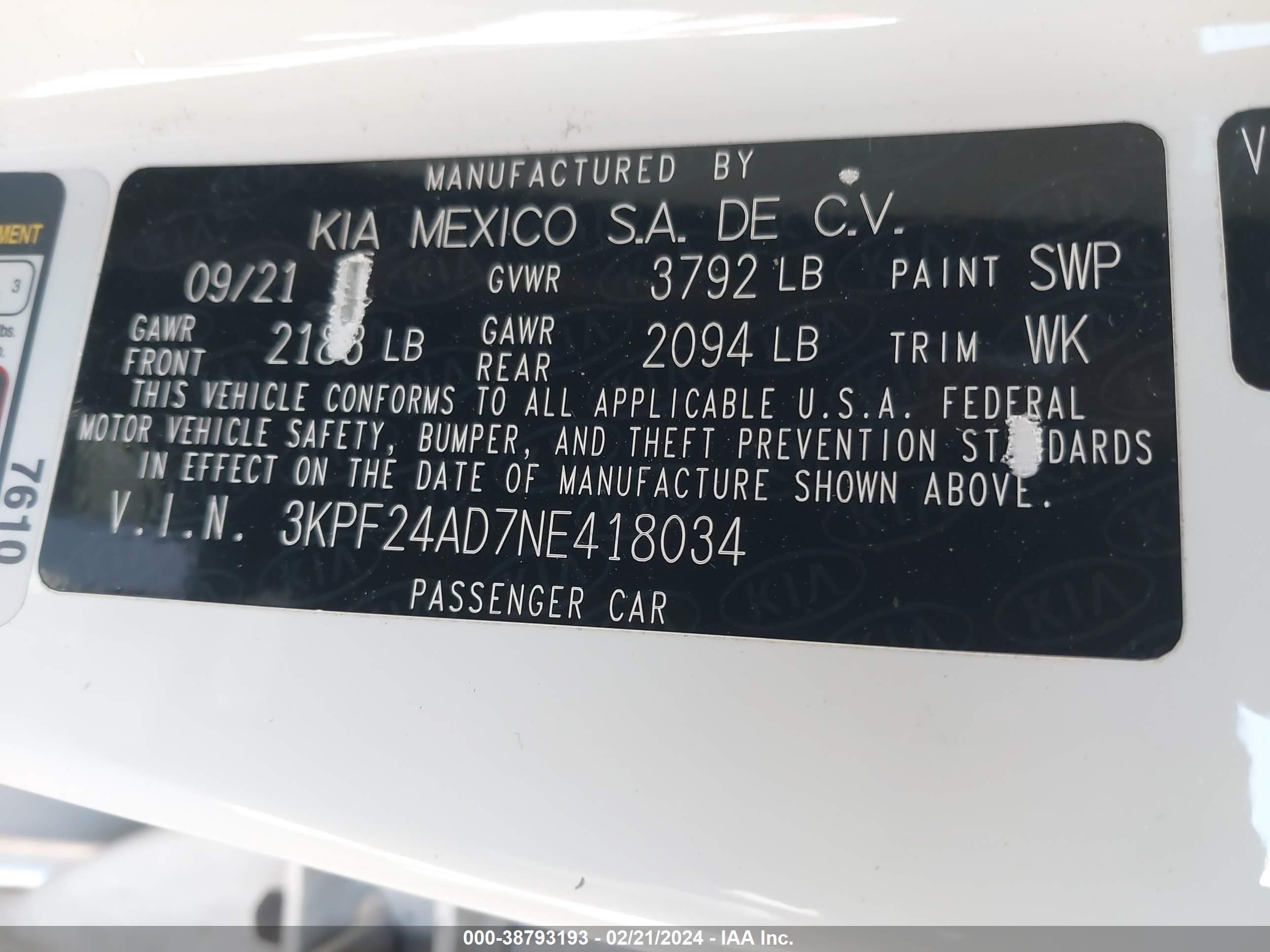 Photo 8 VIN: 3KPF24AD7NE418034 - KIA FORTE 