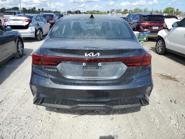 Photo 5 VIN: 3KPF24AD7NE418230 - KIA FORTE FE 