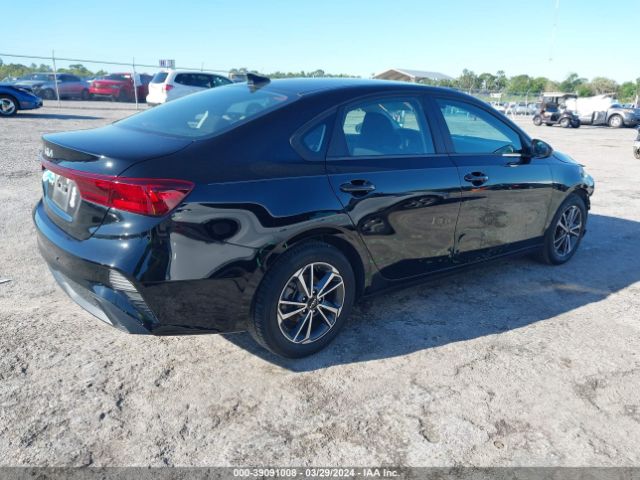 Photo 3 VIN: 3KPF24AD7NE457108 - KIA FORTE 