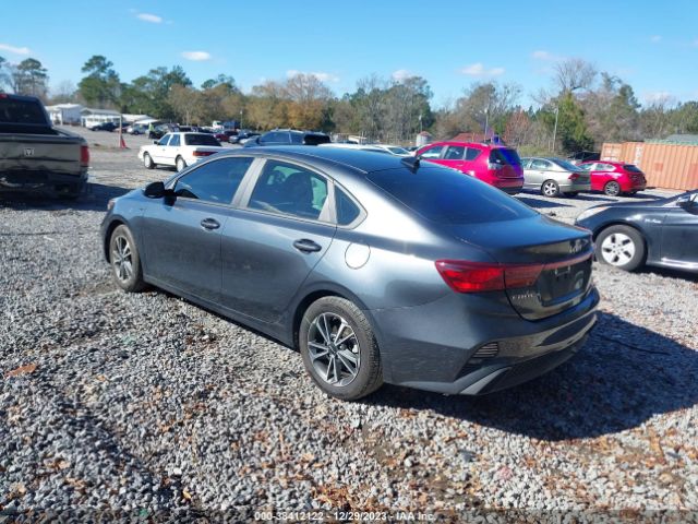 Photo 2 VIN: 3KPF24AD7NE464219 - KIA FORTE 