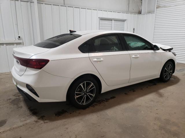 Photo 2 VIN: 3KPF24AD7NE467542 - KIA FORTE FE 