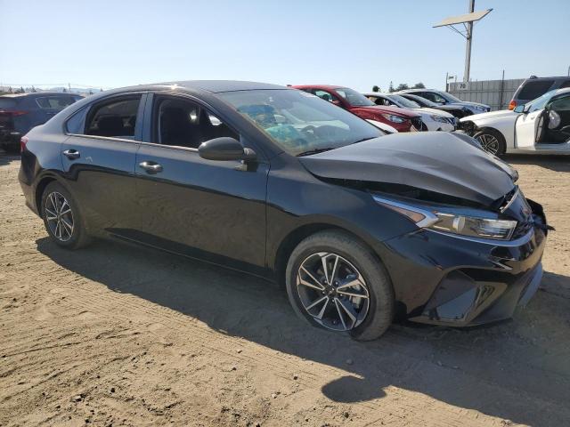 Photo 3 VIN: 3KPF24AD7NE499794 - KIA FORTE 