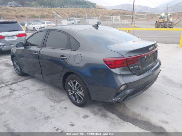 Photo 2 VIN: 3KPF24AD7PE511431 - KIA FORTE 