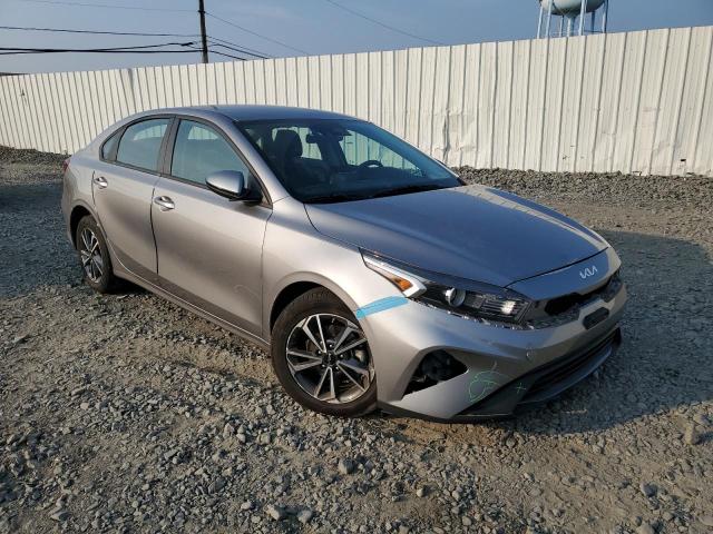 Photo 3 VIN: 3KPF24AD7PE527323 - KIA FORTE 