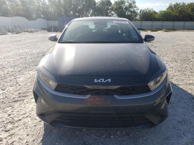 Photo 4 VIN: 3KPF24AD7PE549001 - KIA FORTE LX 