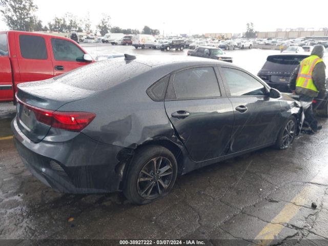 Photo 3 VIN: 3KPF24AD7PE562914 - KIA FORTE 