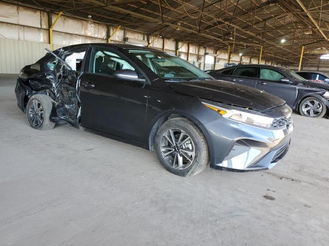 Photo 3 VIN: 3KPF24AD7PE604272 - KIA FORTE 