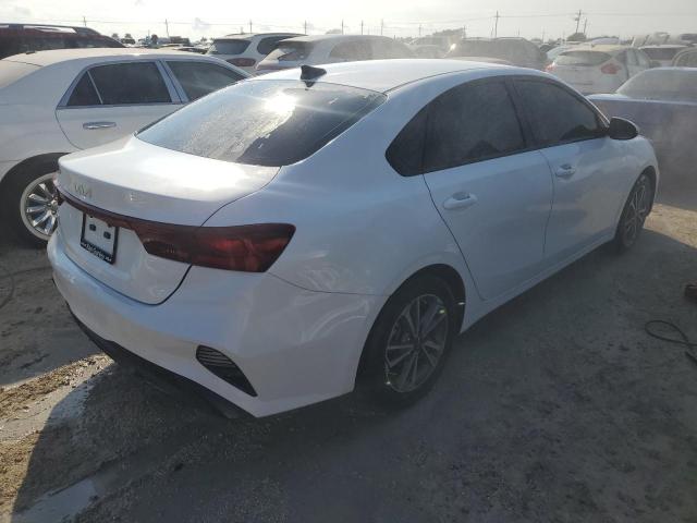 Photo 2 VIN: 3KPF24AD7PE634467 - KIA FORTE LX 