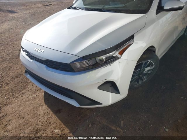 Photo 5 VIN: 3KPF24AD7PE645159 - KIA FORTE 