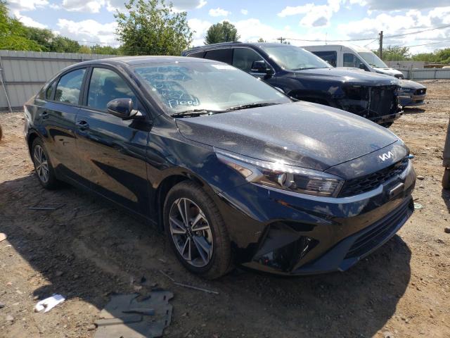 Photo 3 VIN: 3KPF24AD7PE675147 - KIA FORTE LX 