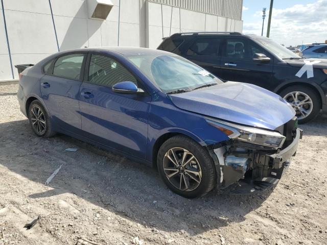 Photo 3 VIN: 3KPF24AD7PE677822 - KIA FORTE 