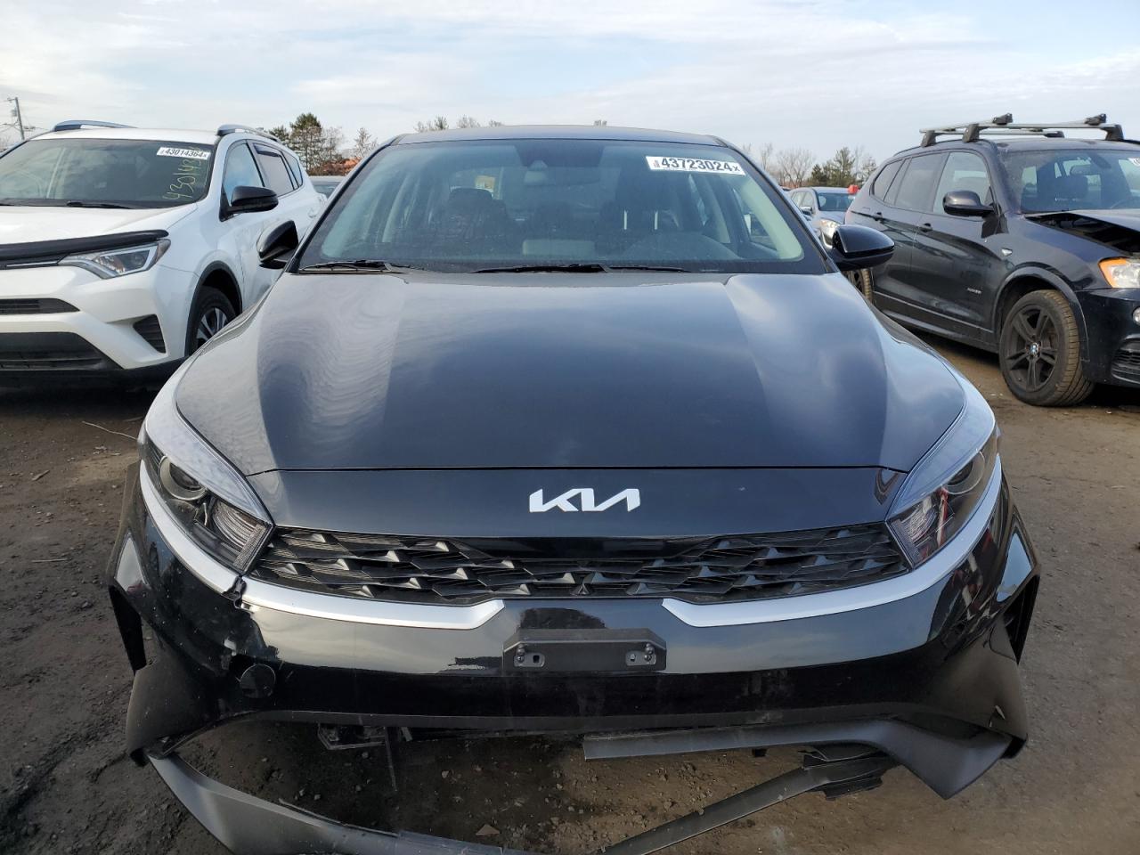 Photo 4 VIN: 3KPF24AD7PE691834 - KIA FORTE 