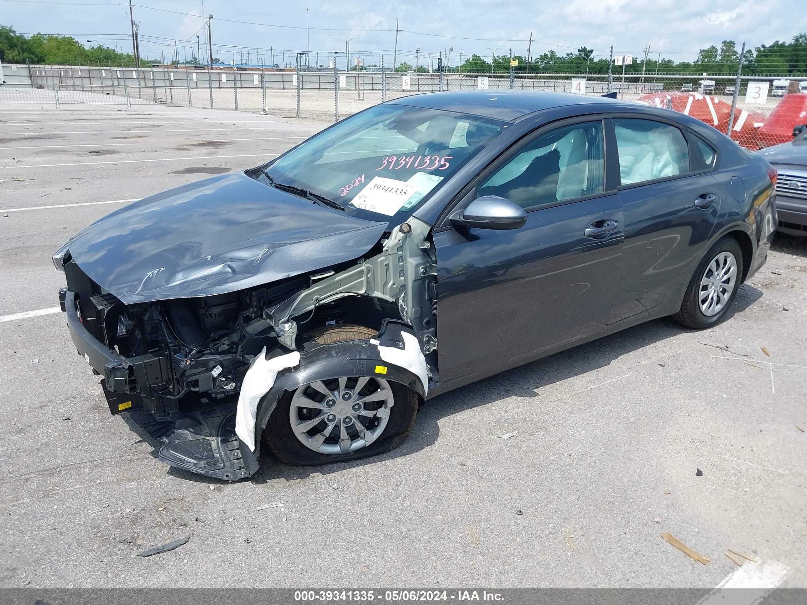 Photo 1 VIN: 3KPF24AD7RE752893 - KIA FORTE 