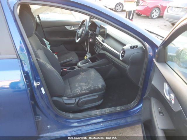 Photo 4 VIN: 3KPF24AD7RE753834 - KIA FORTE 