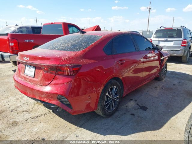 Photo 3 VIN: 3KPF24AD7RE807942 - KIA FORTE 