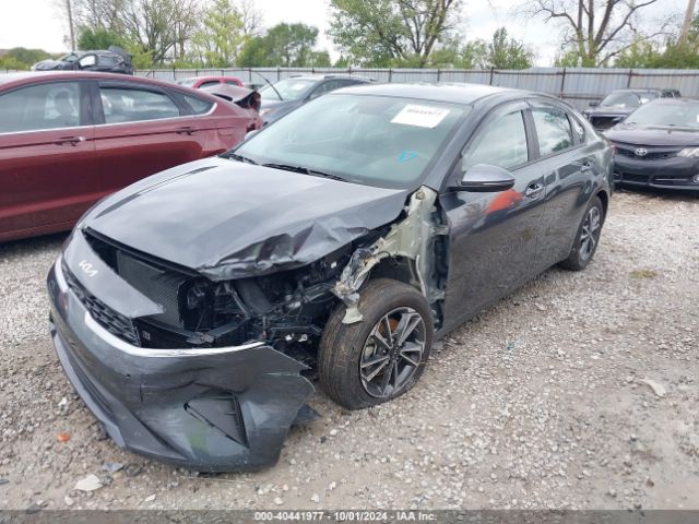 Photo 1 VIN: 3KPF24AD7RE828158 - KIA FORTE 