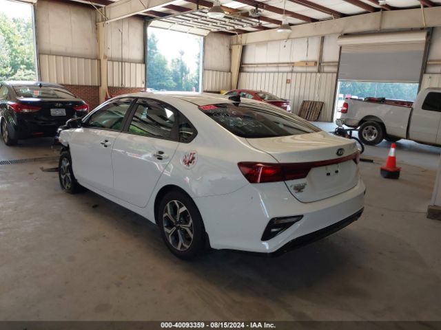 Photo 2 VIN: 3KPF24AD8KE019029 - KIA FORTE 