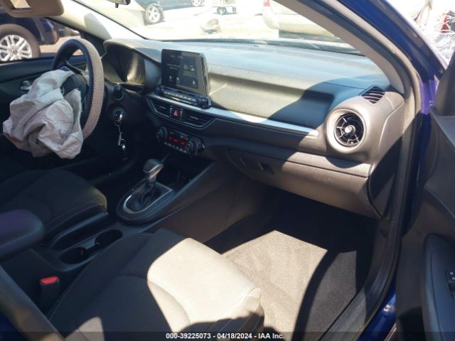 Photo 4 VIN: 3KPF24AD8KE020407 - KIA FORTE 