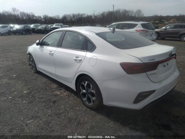 Photo 2 VIN: 3KPF24AD8KE022190 - KIA FORTE 