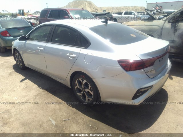 Photo 2 VIN: 3KPF24AD8KE024201 - KIA FORTE 