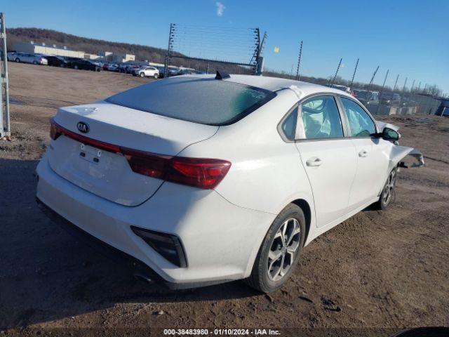 Photo 3 VIN: 3KPF24AD8KE044724 - KIA FORTE 