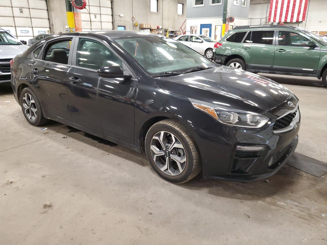 Photo 3 VIN: 3KPF24AD8KE069672 - KIA FORTE 