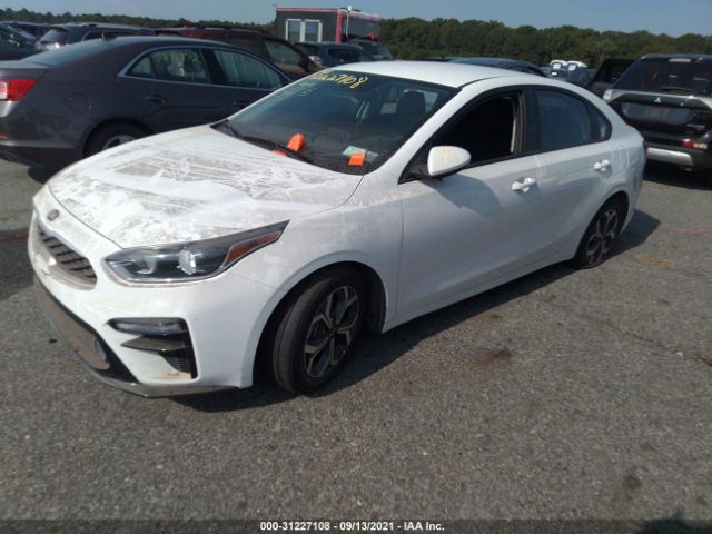 Photo 1 VIN: 3KPF24AD8KE081062 - KIA FORTE 