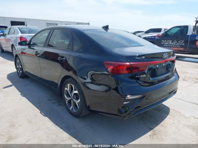 Photo 2 VIN: 3KPF24AD8KE083720 - KIA FORTE 