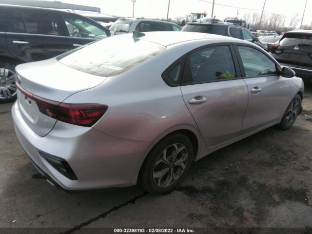 Photo 3 VIN: 3KPF24AD8KE097553 - KIA FORTE 