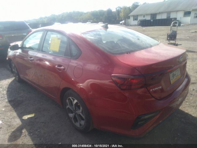 Photo 2 VIN: 3KPF24AD8KE099593 - KIA FORTE 