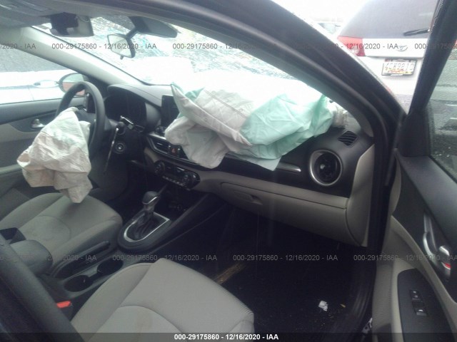 Photo 4 VIN: 3KPF24AD8KE102315 - KIA FORTE 