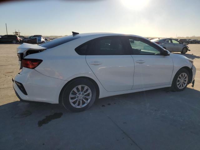 Photo 2 VIN: 3KPF24AD8KE106798 - KIA FORTE FE 