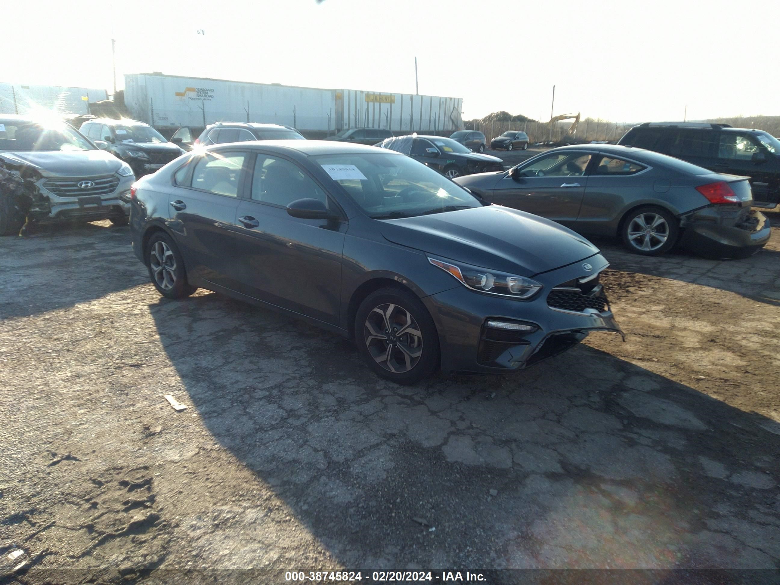 Photo 0 VIN: 3KPF24AD8KE107076 - KIA FORTE 