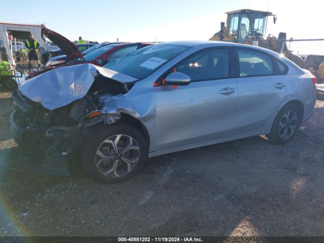 Photo 1 VIN: 3KPF24AD8KE109197 - KIA FORTE 