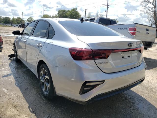 Photo 2 VIN: 3KPF24AD8KE121124 - KIA FORTE FE 