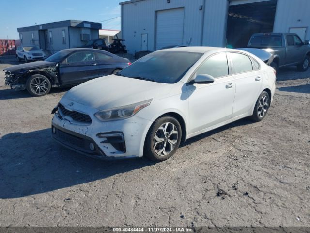 Photo 1 VIN: 3KPF24AD8KE126274 - KIA FORTE 