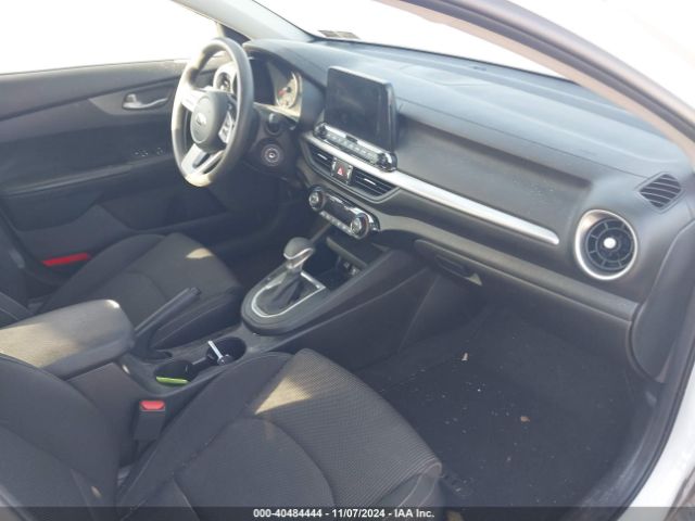 Photo 4 VIN: 3KPF24AD8KE126274 - KIA FORTE 