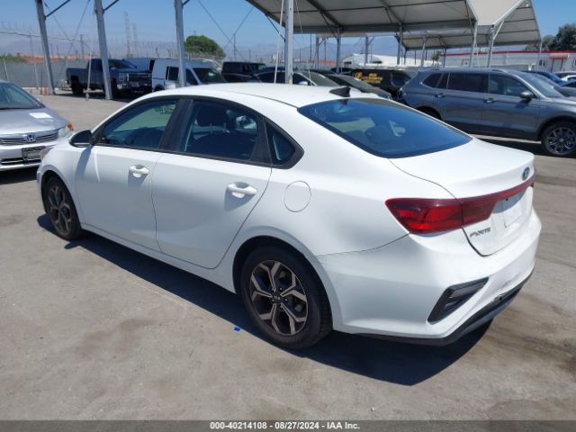 Photo 2 VIN: 3KPF24AD8KE134004 - KIA FORTE 