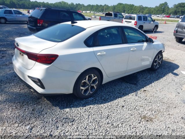 Photo 3 VIN: 3KPF24AD8LE152147 - KIA FORTE 