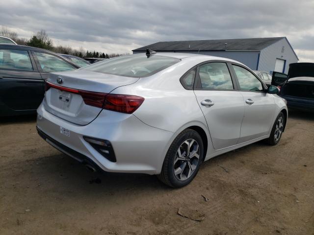 Photo 3 VIN: 3KPF24AD8LE175976 - KIA FORTE FE 