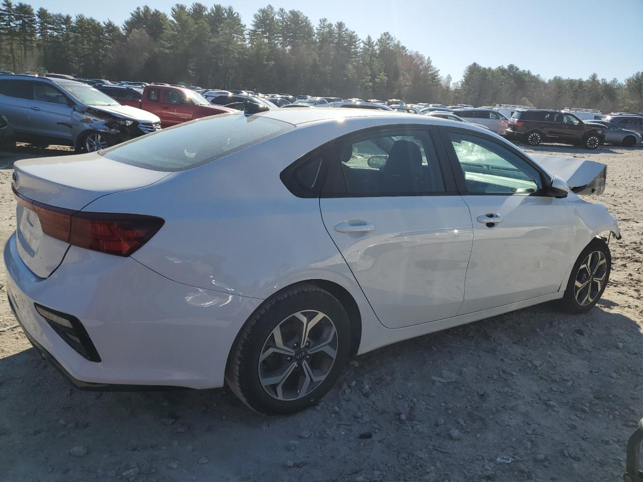 Photo 2 VIN: 3KPF24AD8LE244200 - KIA FORTE 